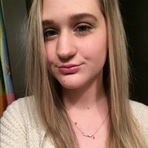 Meet your Posher, Kaitlin